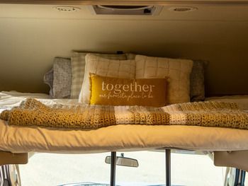 Photo 0 - 2016 Four Winds Class C Motorhome rental photo 4