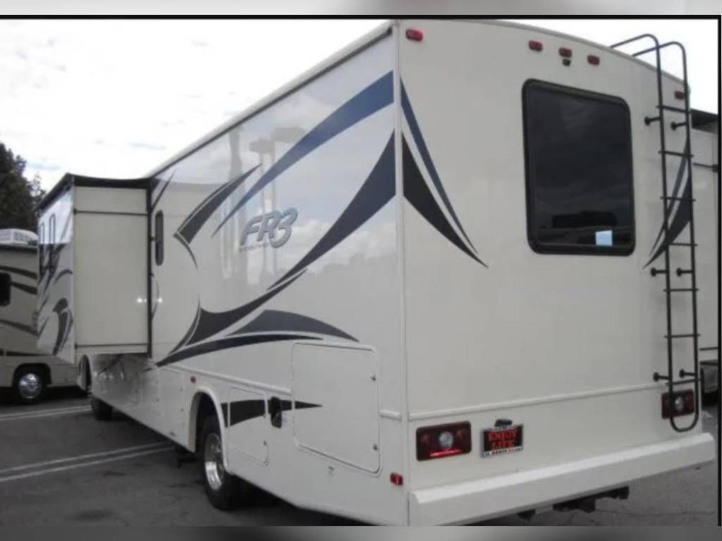 Photo 1 - 2020 Forest River Class A Motorhome rental photo 3