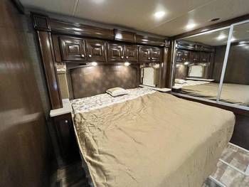 Photo 1 - 2017 Thor Motor Coach Class A Motorhome rental photo 6