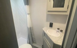 Photo 1 thumbnail 9