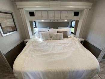 Photo 1 - 2021 Holiday  Rambler Class A Motorhome rental photo 4
