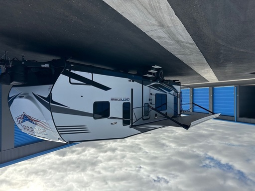 2023 Genesis Supreme 27FS Toy Hauler for rent in Surprise, AZ