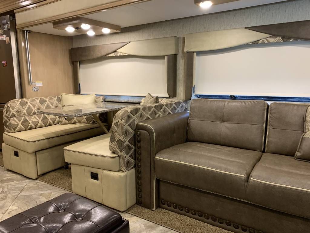 Photo 2 - 2020 Coachmen Class A Motorhome rental photo 8