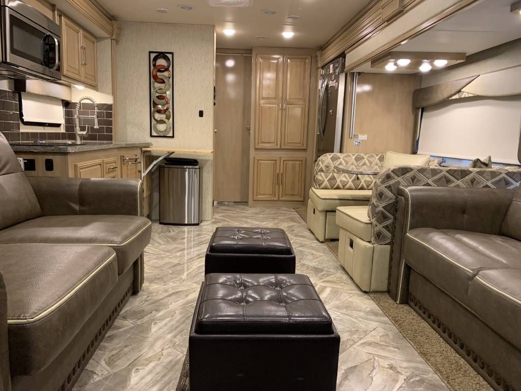 Photo 2 - 2020 Coachmen Class A Motorhome rental photo 15
