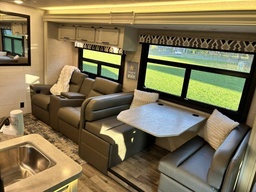 Photo 3 thumbnail 6