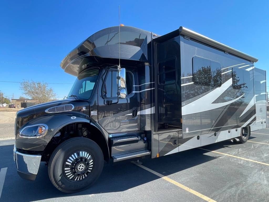 Photo 1 - 2021 Renegade Class C Motorhome rental photo 12