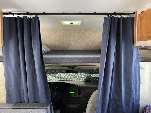 2009 Four Winds Majestic Class C Motorhome for rent in Calimesa, CA