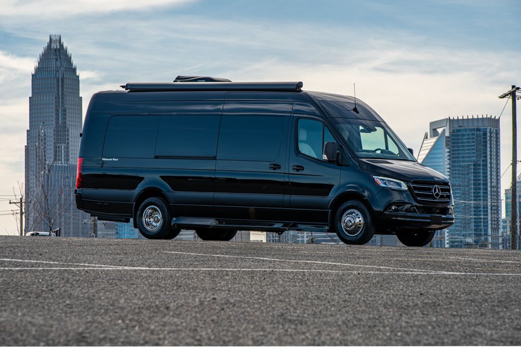 Photo 2 - 2022 Mercedes-Benz Class B Motorhome rental photo 5