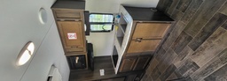 Photo 0 thumbnail 3