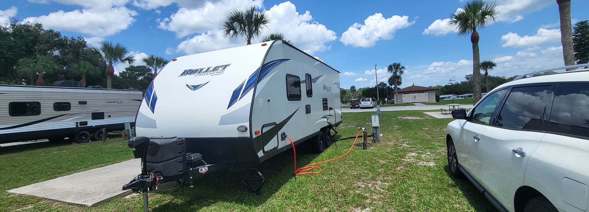 Photo 6 - 2017 Keystone Travel Trailer rental photo 6