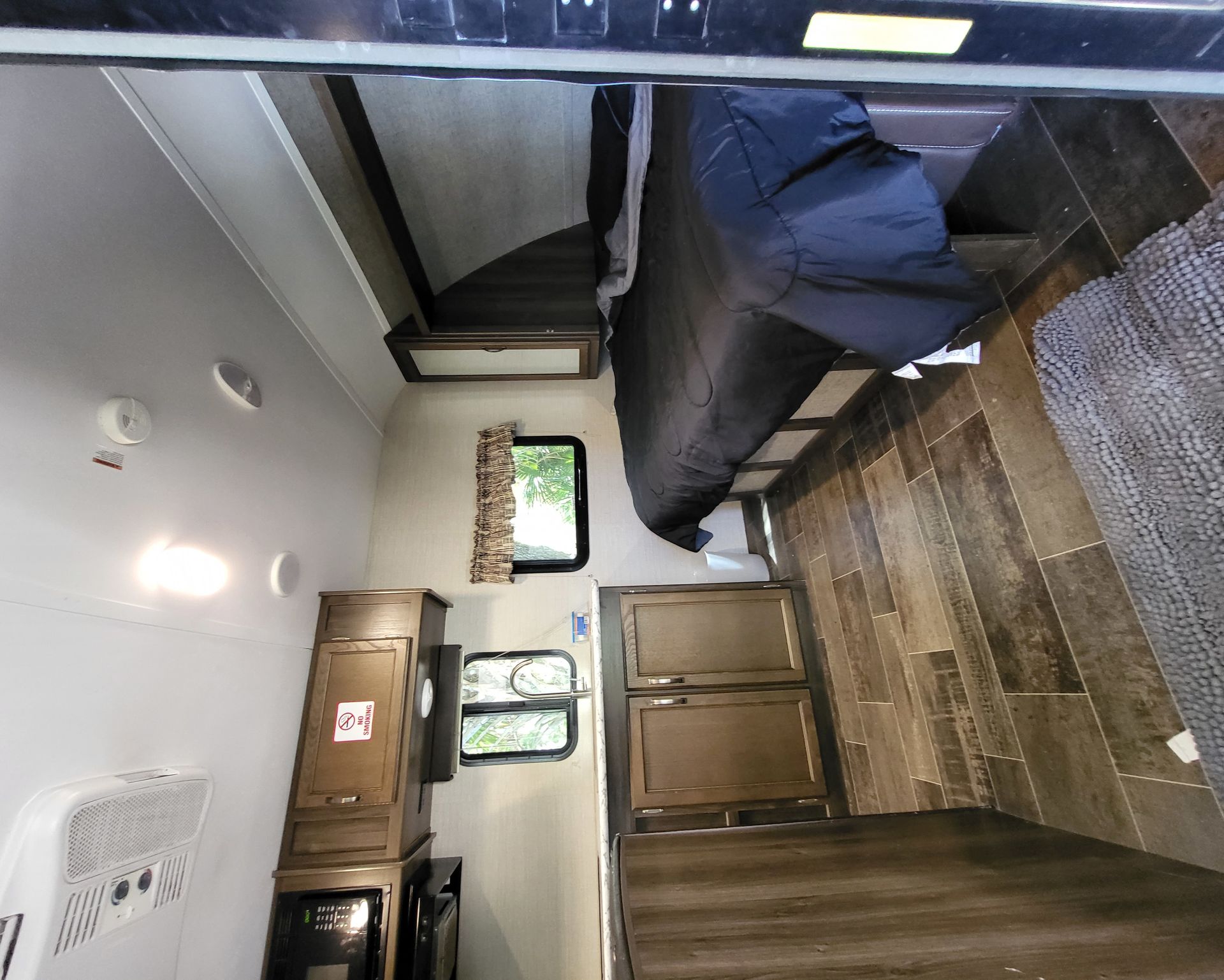 Photo 7 - 2017 Keystone Travel Trailer rental photo 7