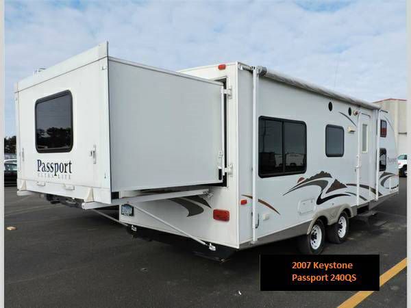 Photo 1 - 2007 Keystone Travel Trailer rental photo 8