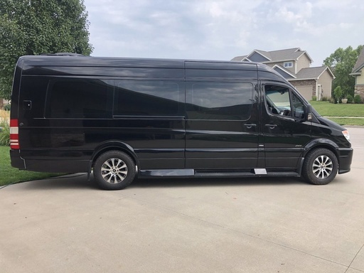 2012 Mercedes-Benz Sprinter Class B Motorhome for rent in Waukee, IA