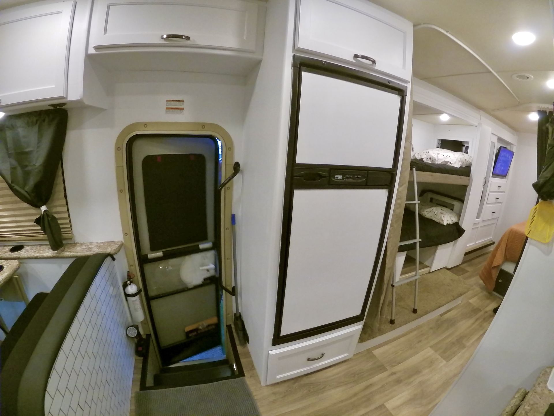 Photo 7 - 2017 Thor Motor Coach Class C Motorhome rental photo 8