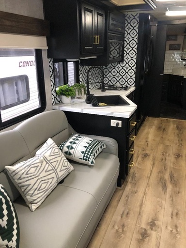 2005 Holiday Rambler 38pdq Class A Motorhome for rent in Morgantown, PA