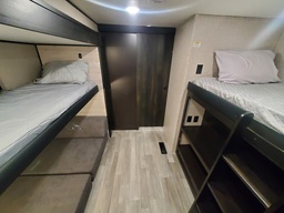 Photo 1 thumbnail 6