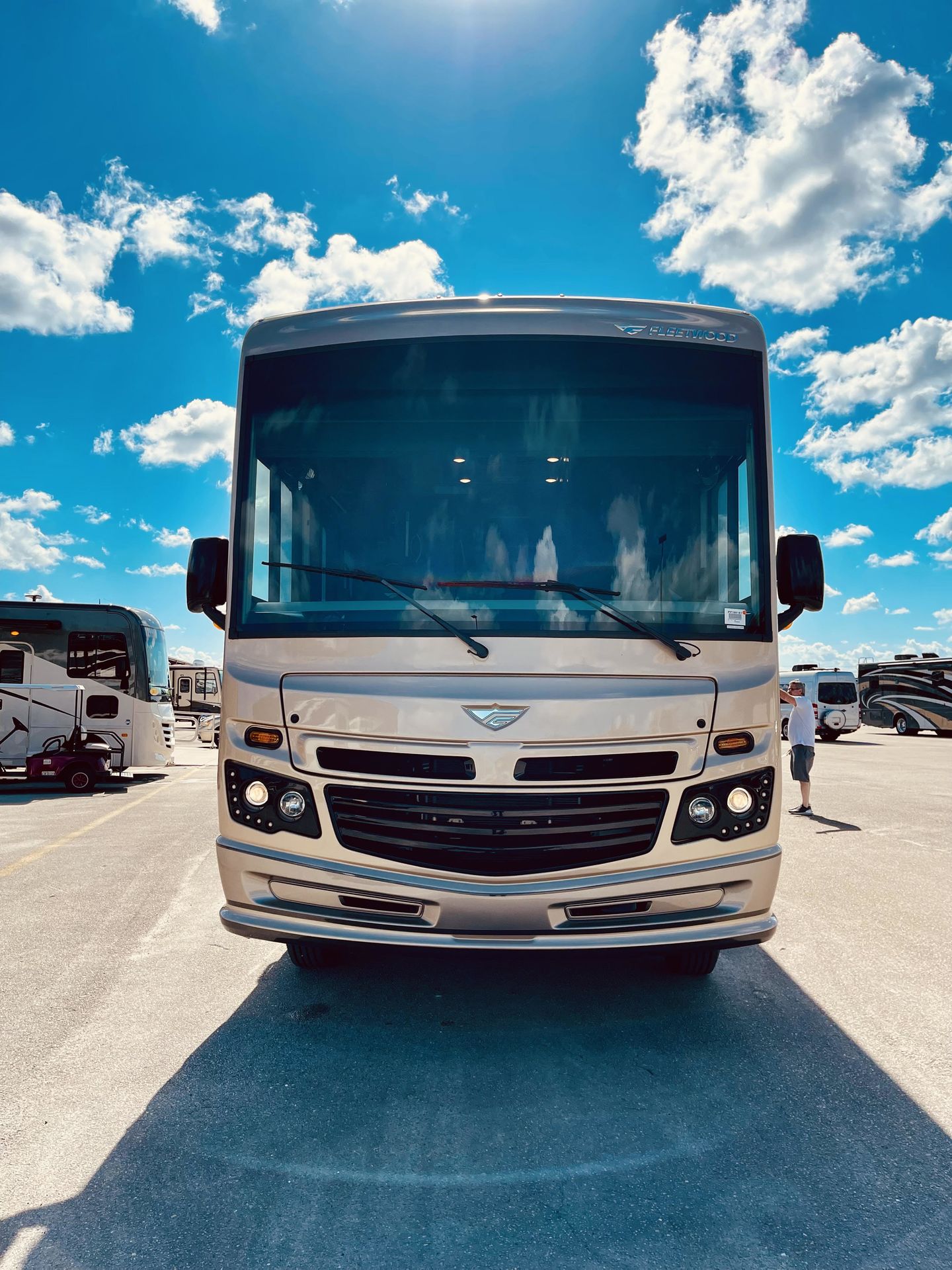 Photo 1 - 2018 Fleetwood Class A Motorhome rental photo 3