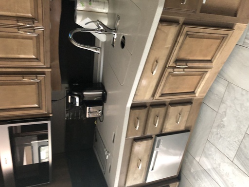 2019 Fleetwood Discovery 38N Class A Motorhome for rent in Morgantown, PA