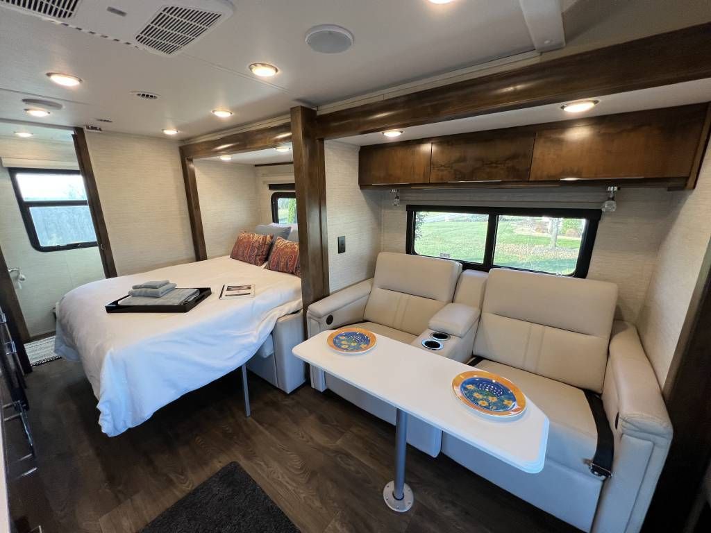Photo 1 - 2020 Tiffin Motorhomes Class C Motorhome rental photo 10