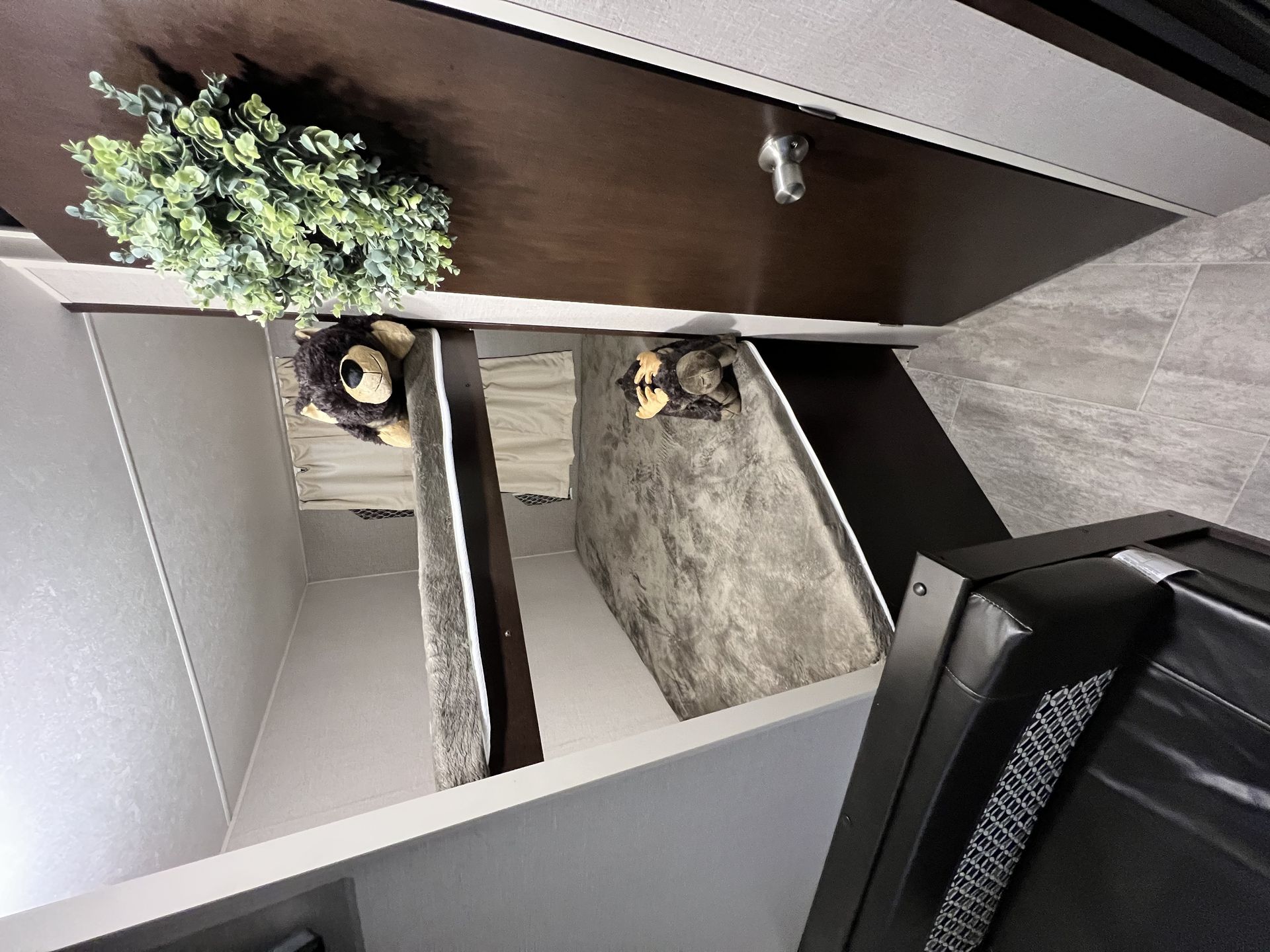 Photo 2 - 2018 K-Z Travel Trailer rental photo 5