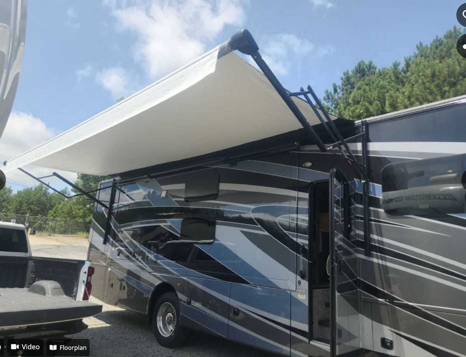 Photo 0 - 2022 Thor Motor Coach Class A Motorhome rental photo 7