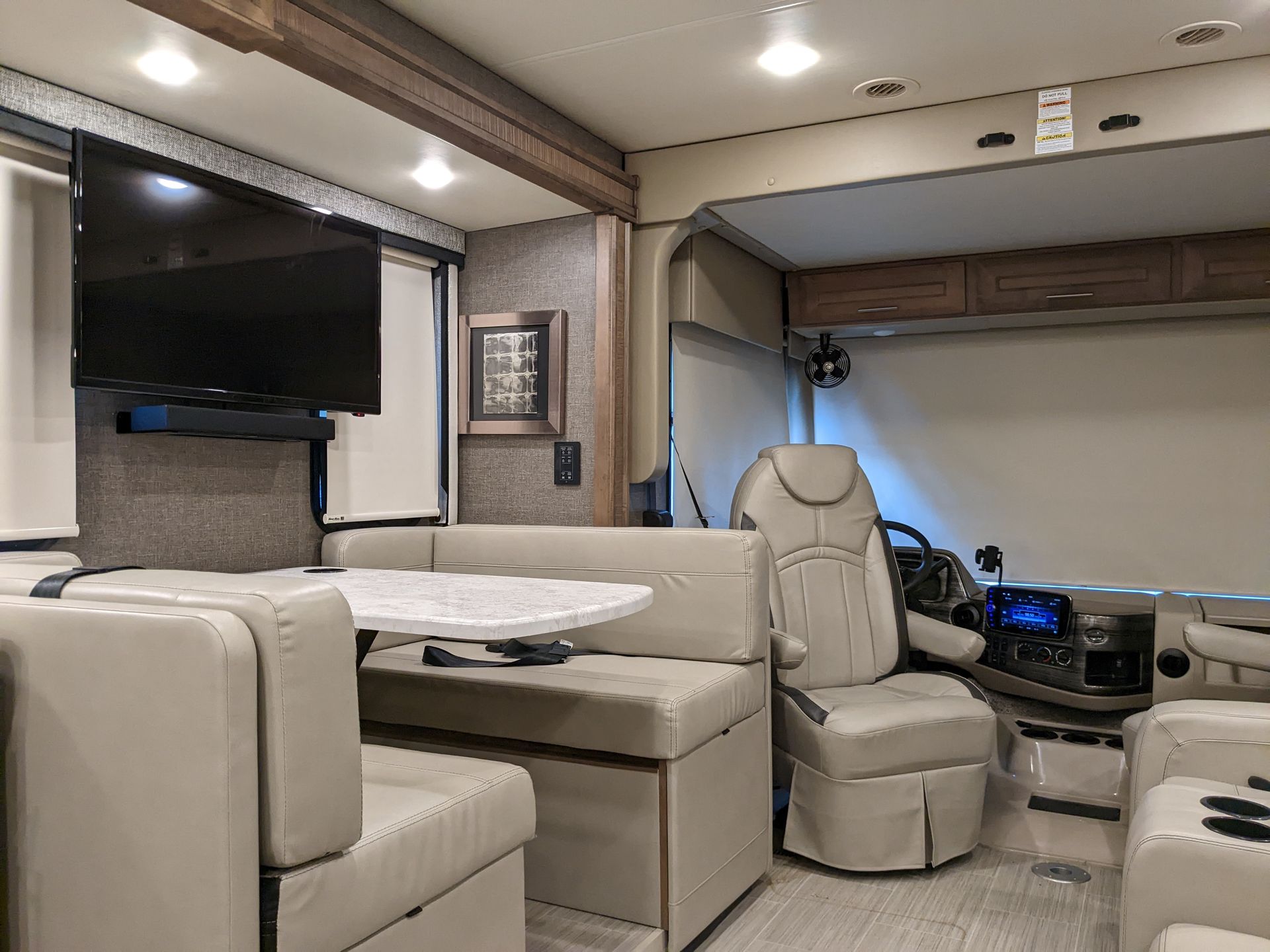 Photo 0 - 2022 Thor Motor Coach Class A Motorhome rental photo 12