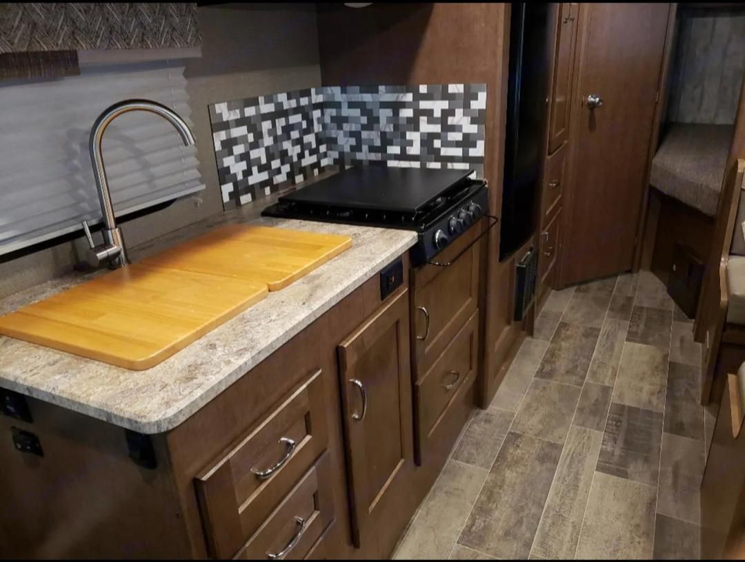 Photo 1 - 2019 Winnebago Class C Motorhome rental photo 11