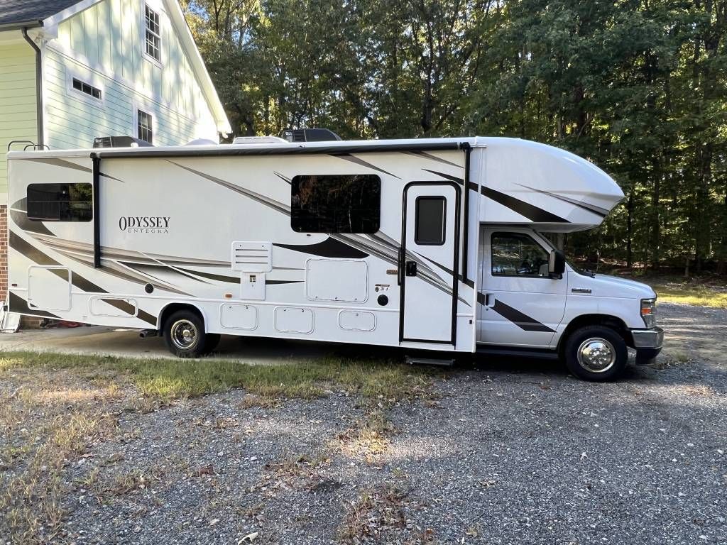 Photo 1 - 2020 Entegra Coach Class C Motorhome rental photo 4