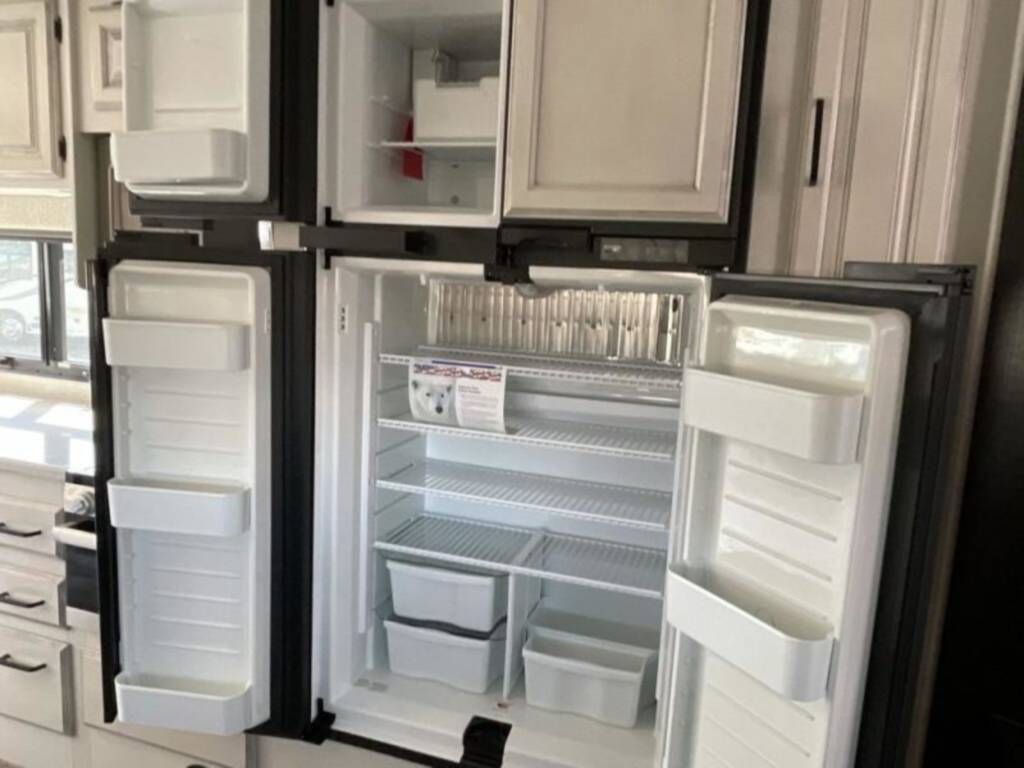 Photo 2 - 2020 Renegade Class C Motorhome rental photo 10