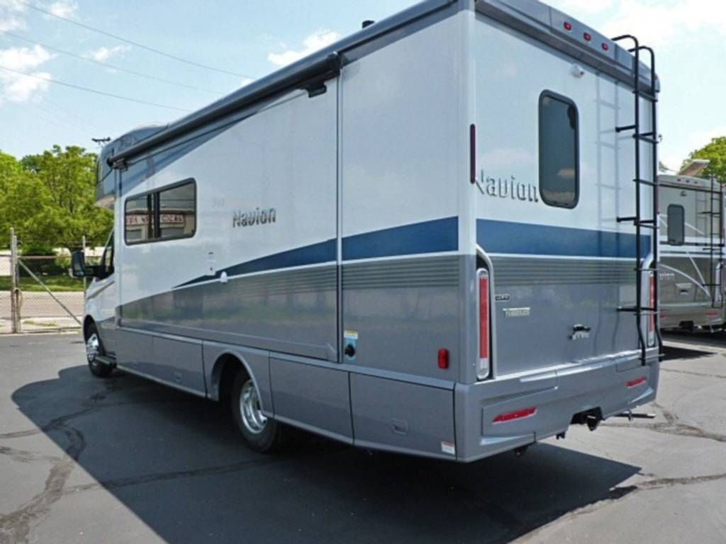 Photo 4 - 2020 Winnebago Class C Motorhome rental photo 7