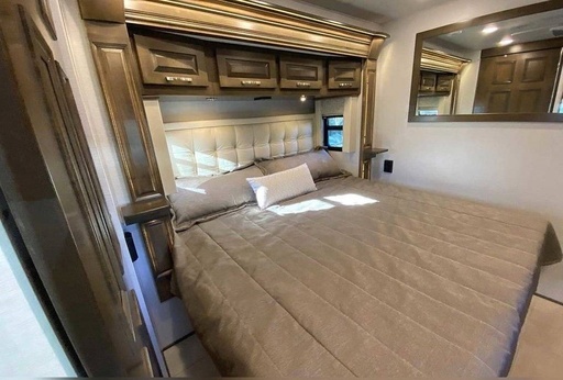 2020 Renegade VERONA LE 40 Class C Motorhome for rent in Houston, TX