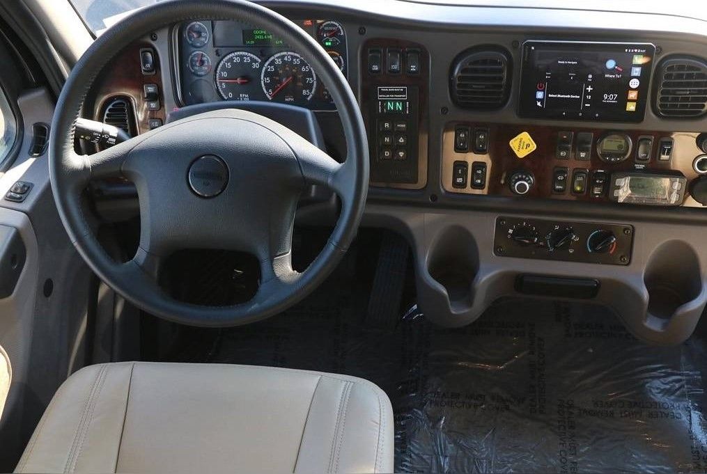 Photo 1 - 2020 Renegade Class C Motorhome rental photo 11