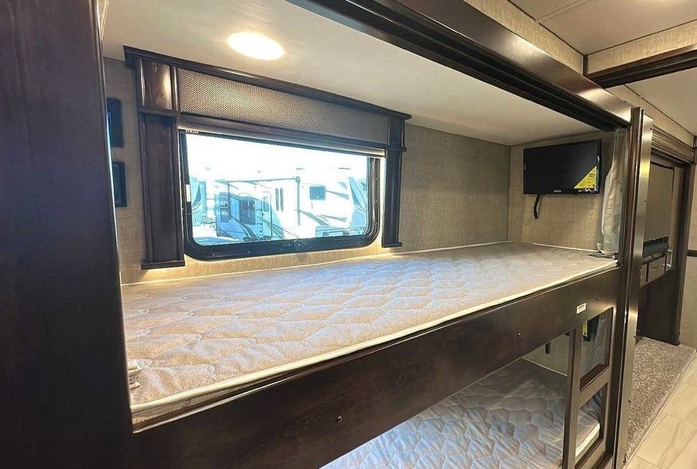 Photo 1 - 2020 Renegade Class C Motorhome rental photo 8