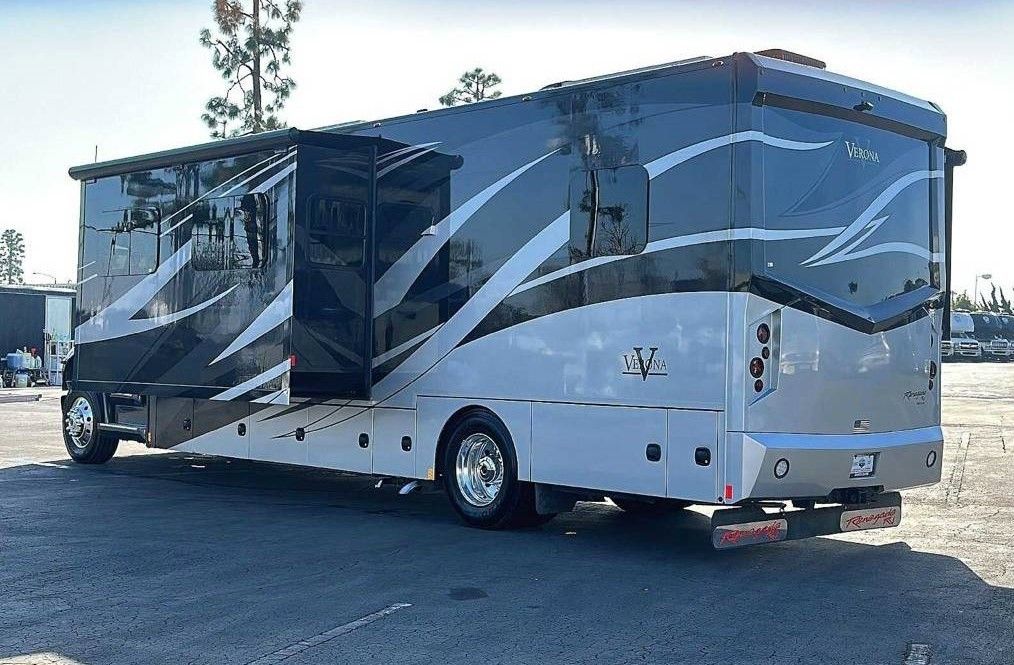 Photo 2 - 2020 Renegade Class C Motorhome rental photo 16