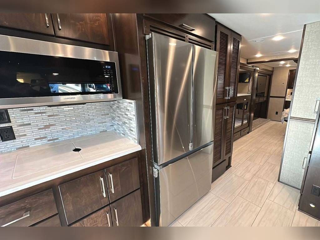 Photo 1 - 2018 Jayco Class C Motorhome rental photo 11
