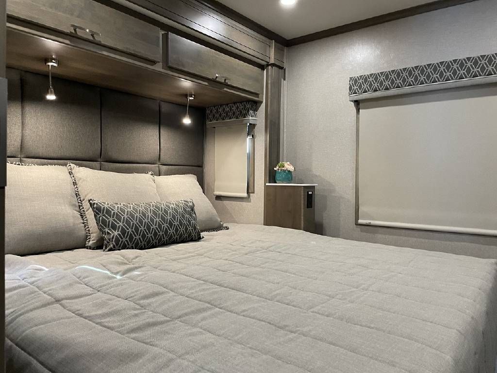Photo 3 - 2021 Dynamax Corp Class C Motorhome rental photo 8