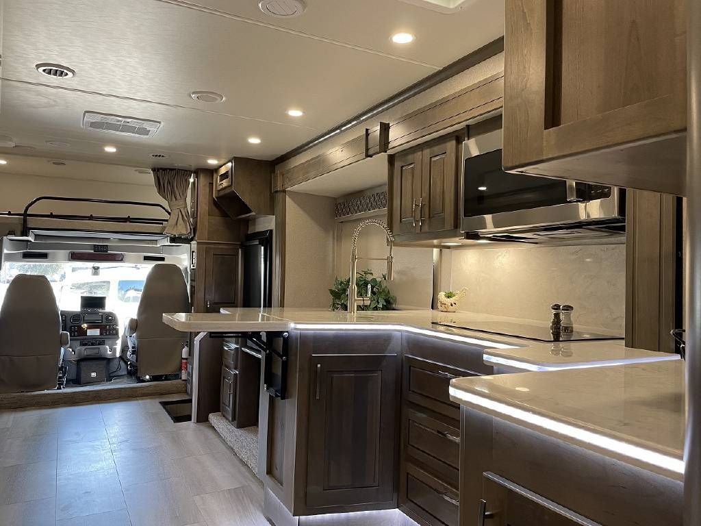 Photo 4 - 2021 Dynamax Corp Class C Motorhome rental photo 18