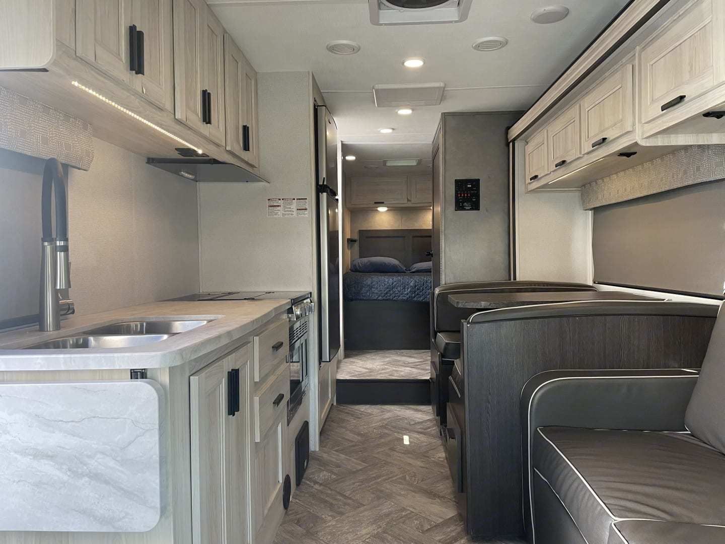 Photo 0 - 2022 Forest River Class C Motorhome rental photo 9
