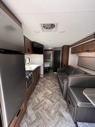 Photo 0 thumbnail 11