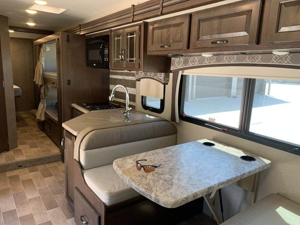 Photo 0 - 2020 Thor Motor Coach Class C Motorhome rental photo 3