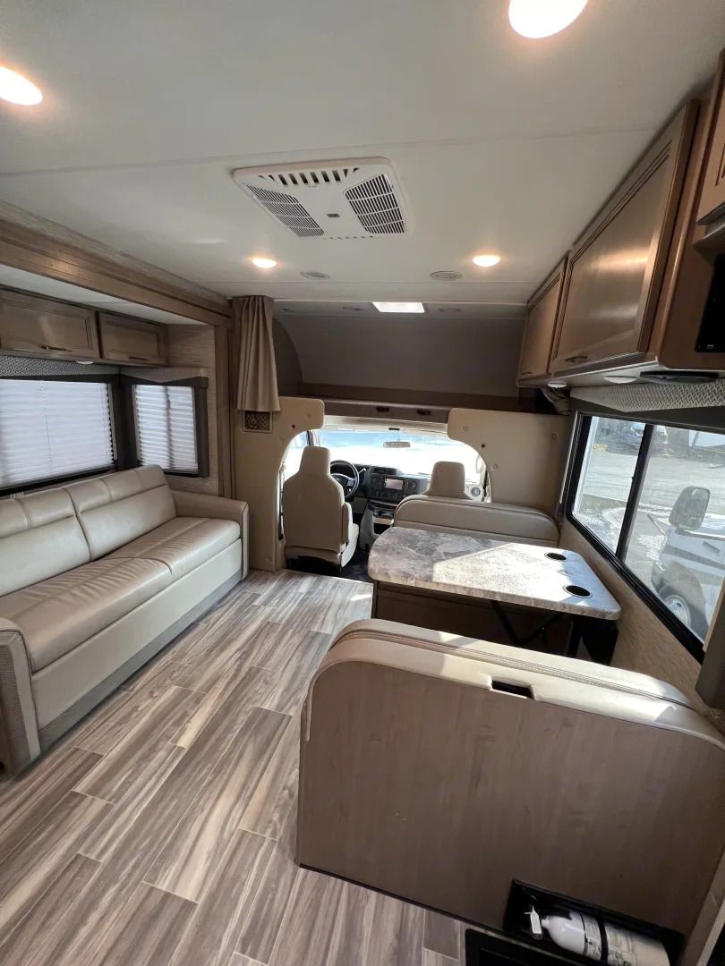 Photo 0 - 2022 Thor Motor Coach Class C Motorhome rental photo 6
