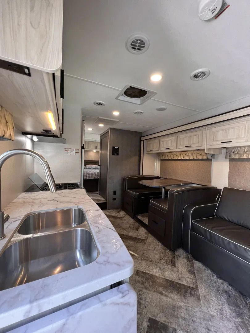 Photo 0 - 2021 Forest River Class C Motorhome rental photo 3