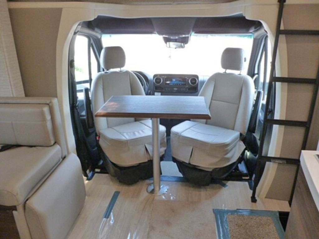 Photo 1 - 2020 Winnebago Class C Motorhome rental photo 3
