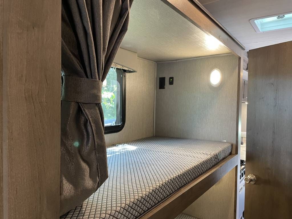 Photo 2 - 2021 Nexus Class C Motorhome rental photo 7