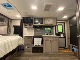Photo 2 thumbnail 11