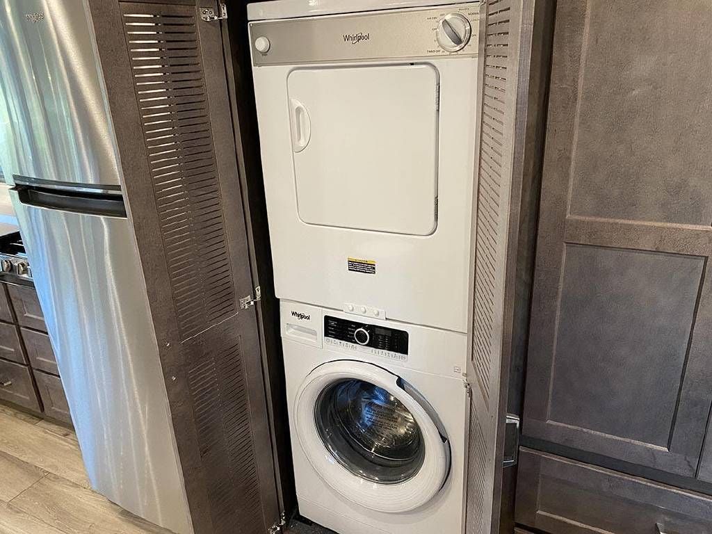 Photo 1 - 2021 Winnebago Class A Motorhome rental photo 10