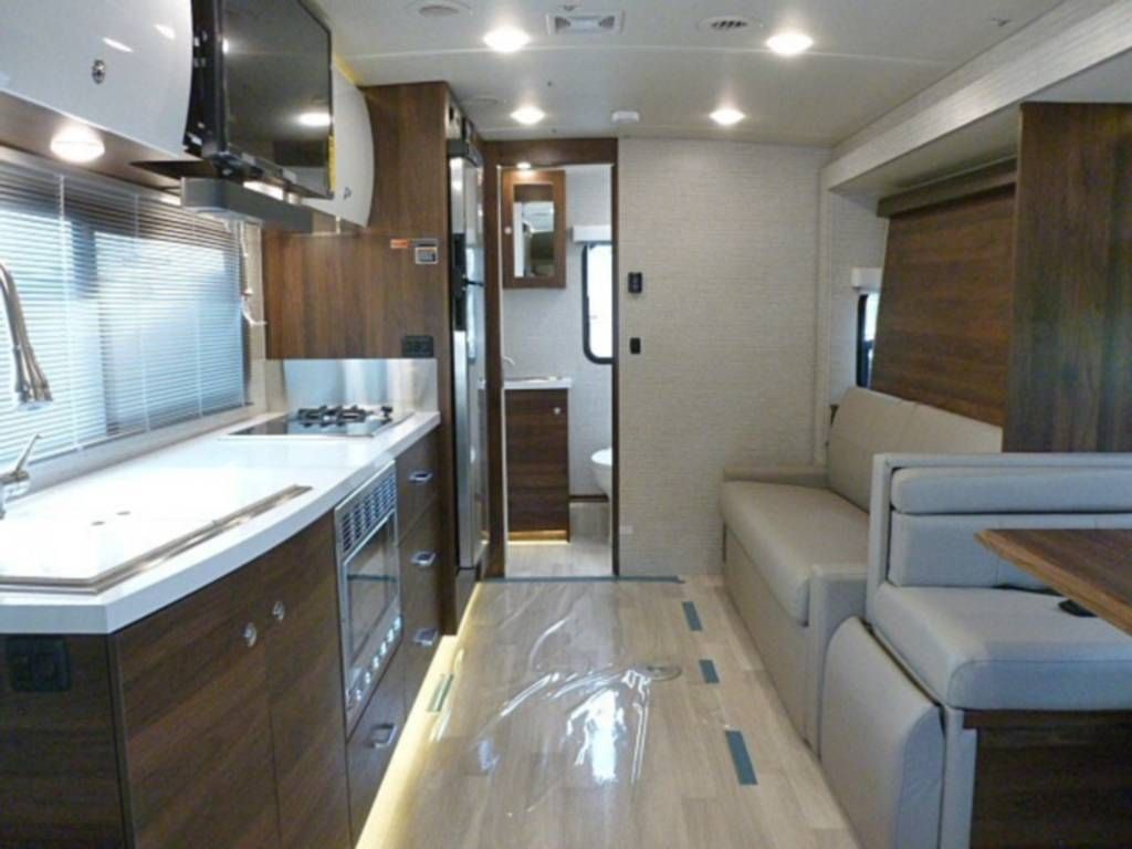 Photo 1 - 2020 Winnebago Class C Motorhome rental photo 8