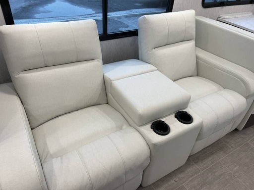 2021 Coachmen ENCORE 325SS Class A Motorhome for rent in Tampa, FL