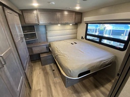 Photo 1 thumbnail 4