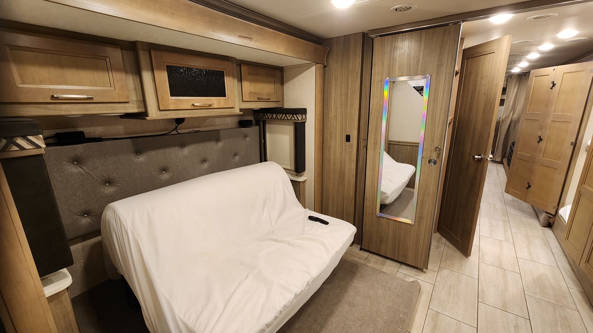 Photo 20 - 2019 Coachmen Class A Motorhome rental photo 19